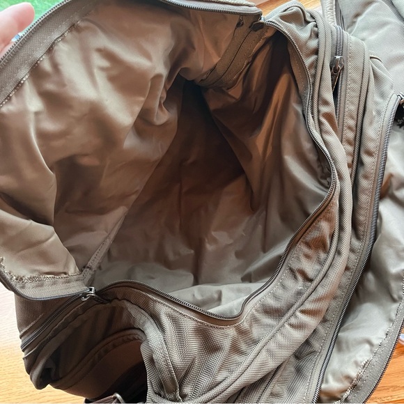 Tumi luggage set: garment bag and weekender duffel bag canvas leather trim - Picture 13 of 13